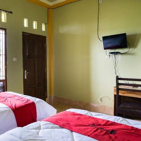 Reddoorz Near Senaru Rinjani Hotell Exteriör bild