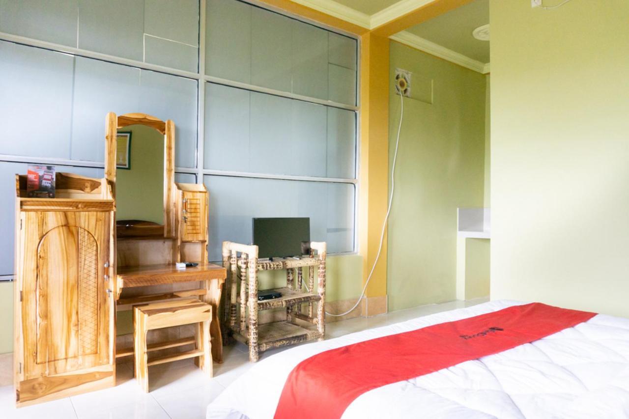 Reddoorz Near Senaru Rinjani Hotell Exteriör bild